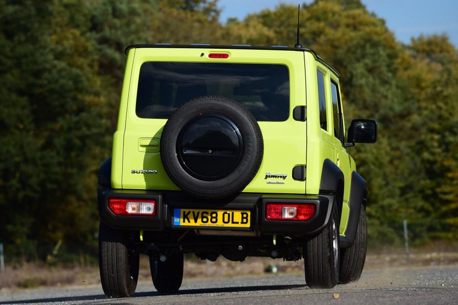  Suzuki Jimny AllGrip 2018 года  (UK) (фото 12 из 40)